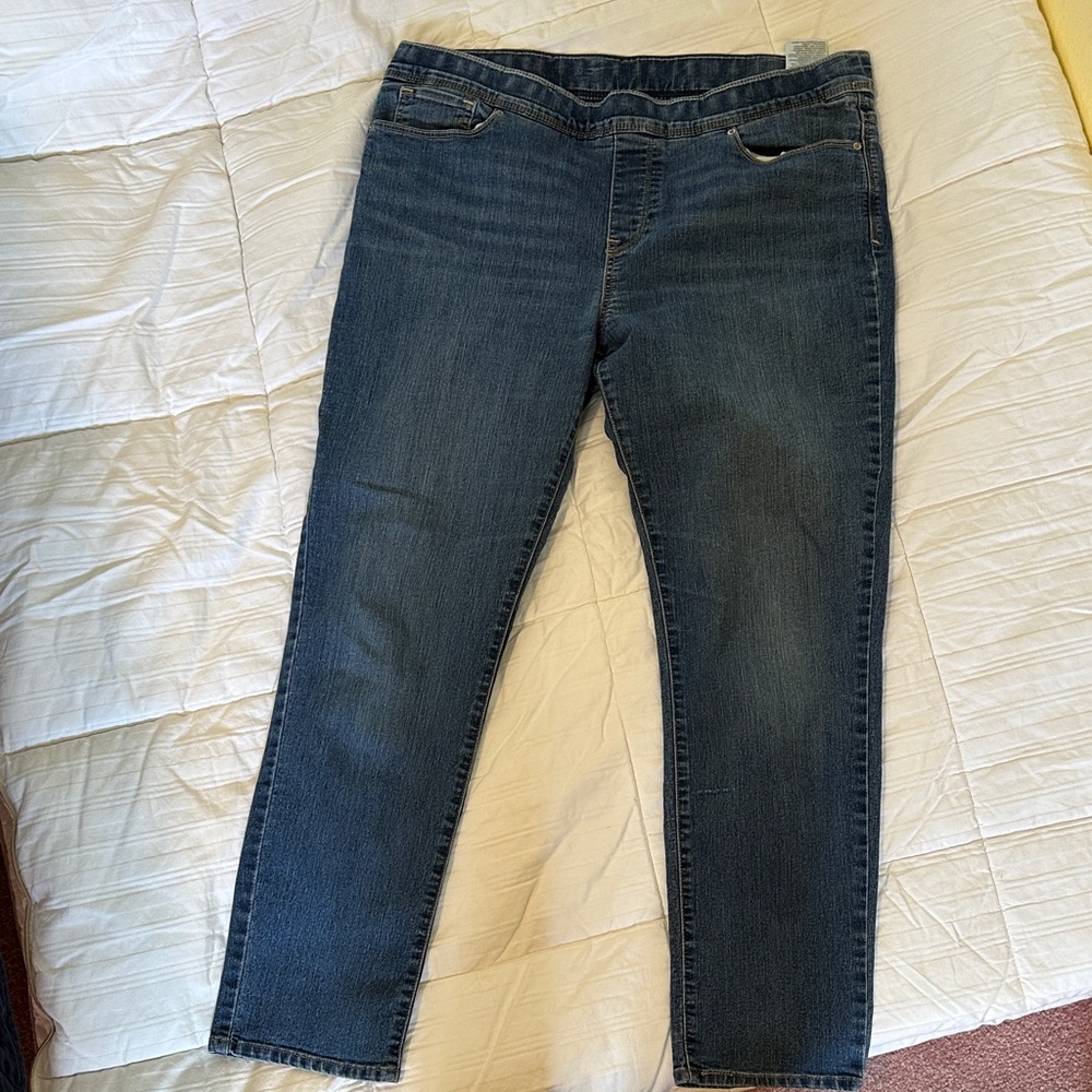 Levi's Women's Skinny Jeans in Dark Blue Wash